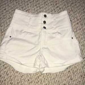 Tinseltown white shorts